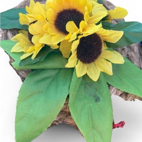 Burt's Bees Jute Beehive with Sunflower and Bee Accents - Picture 4 of 8